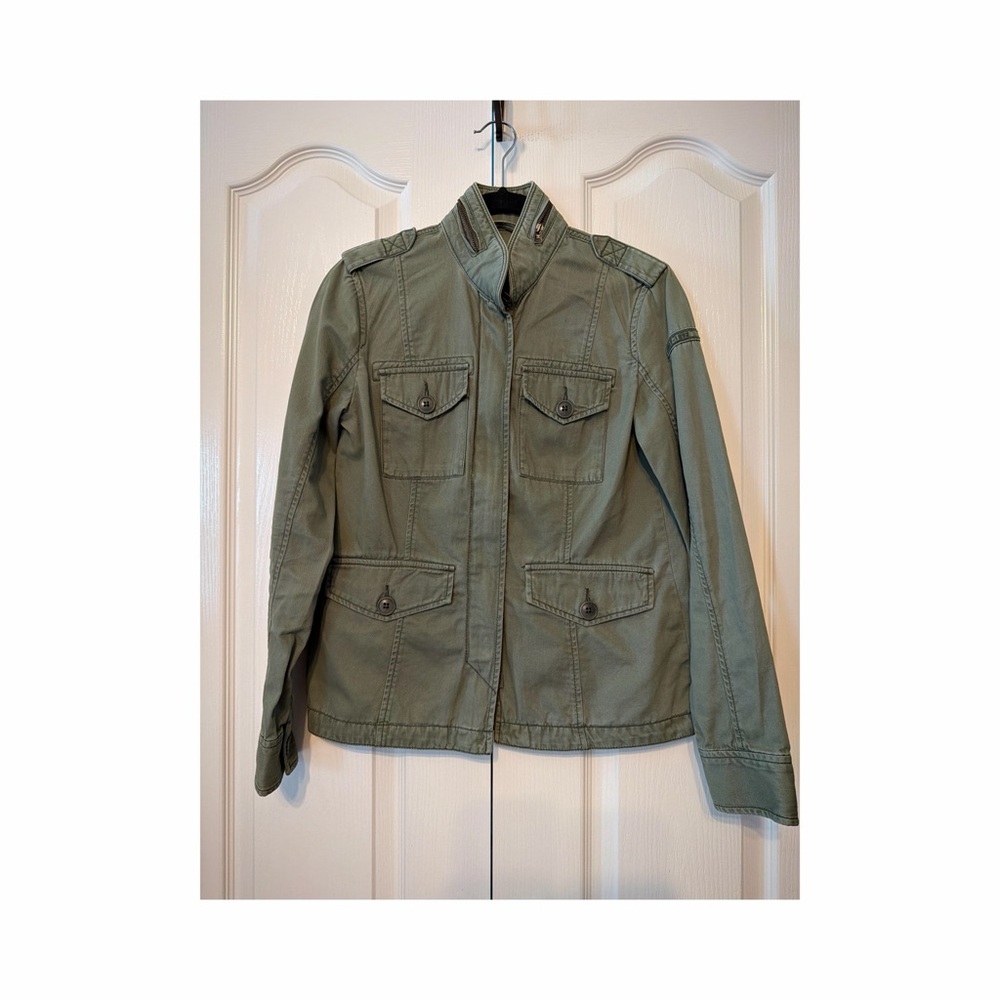 Abercrombie & Fitch Military Utility Floral Embroidered Olive Green Size XS